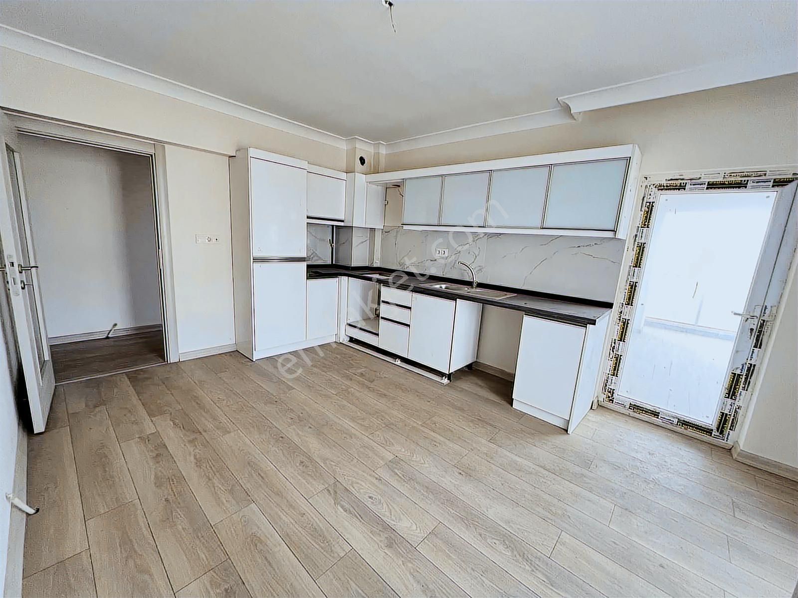 ^avantaj'dan Küçük Kayaş'ta Merkezi Konumlu 3+1 Lüx Site Dairesi - Görsel 23