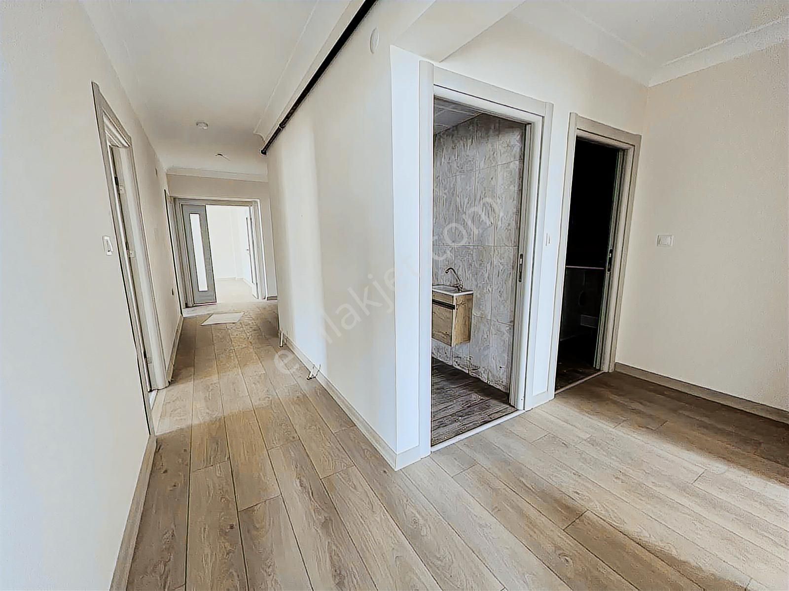 ^avantaj'dan Küçük Kayaş'ta Merkezi Konumlu 3+1 Lüx Site Dairesi - Görsel 28