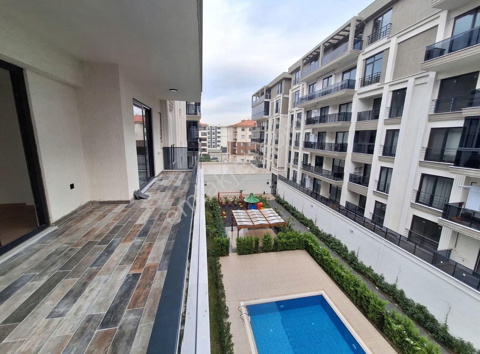 Yami Optimum Projesinde Havuz Cepheli Satılık Süper Lüks Daire. - Görsel 15