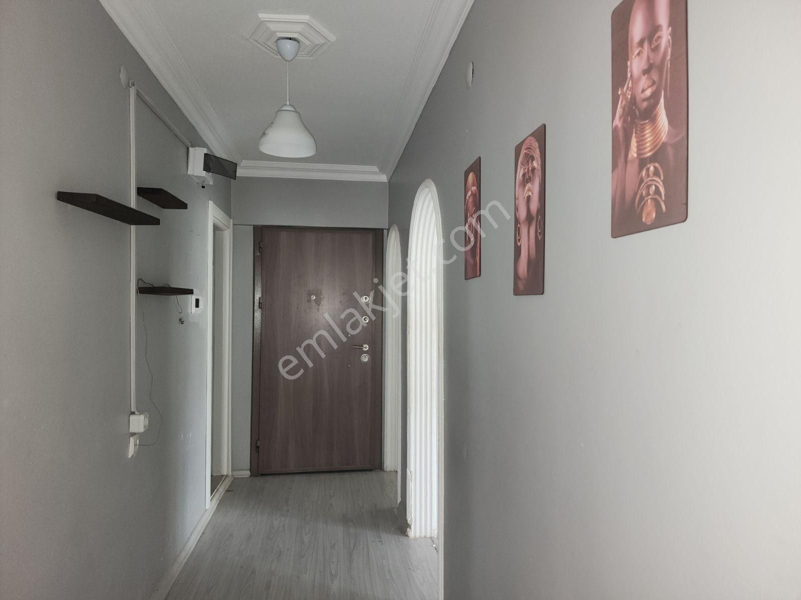 Kayalardan Gemlikte Caddeüstü Deniz Manzaralı 3+1 Lüks Arakat - Görsel 31