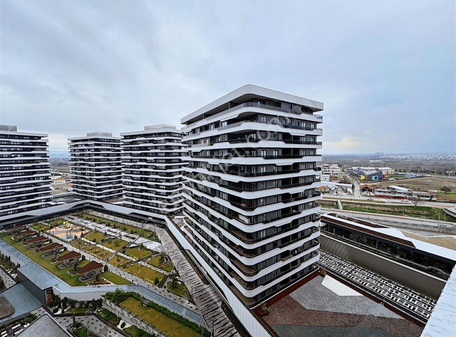 Downtown 169 M² Elegant 3.5+1 Kiralık Daire