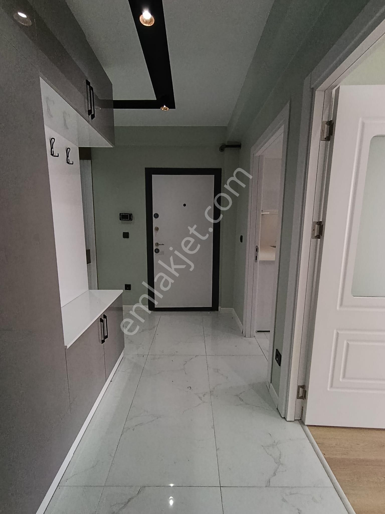 Çamlıca Mahallesinde 3+1 Giyinme Odalı Sıfır Daireler - Görsel 21