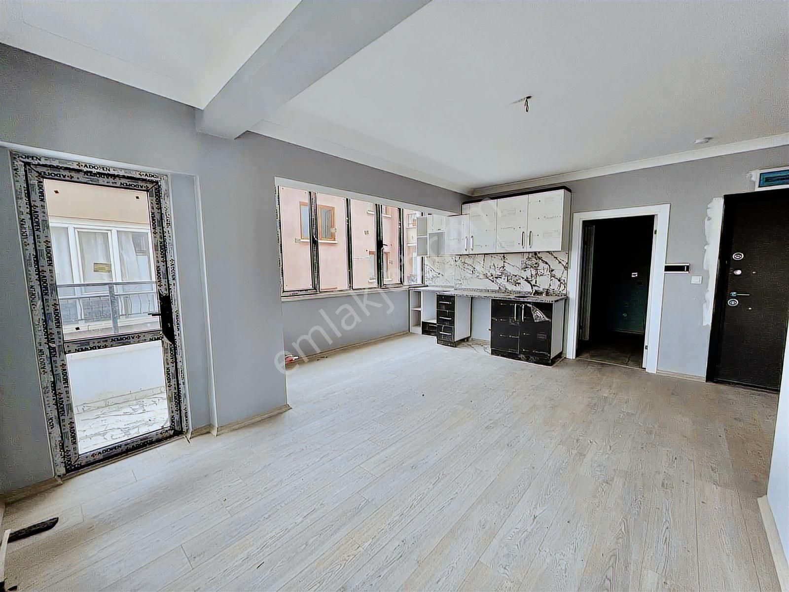 Avantaj'dan Yeşilbayır'da Cadde Dibi Katta 2+1 Sıfır Amer.mutf. - Görsel 4