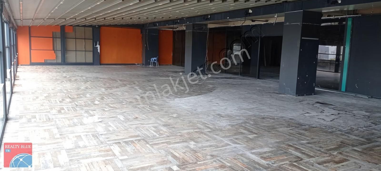 Kurtköy Yenişehir'de Süper Lokasyonda 1250m2 Kiralık İşyeri - Görsel 5