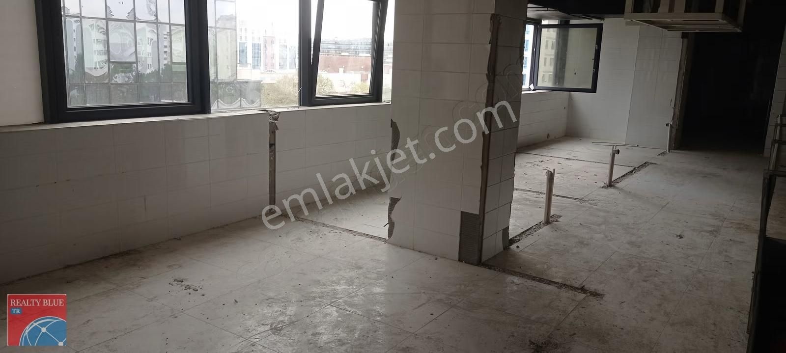 Kurtköy Yenişehir'de Süper Lokasyonda 1250m2 Kiralık İşyeri - Görsel 19