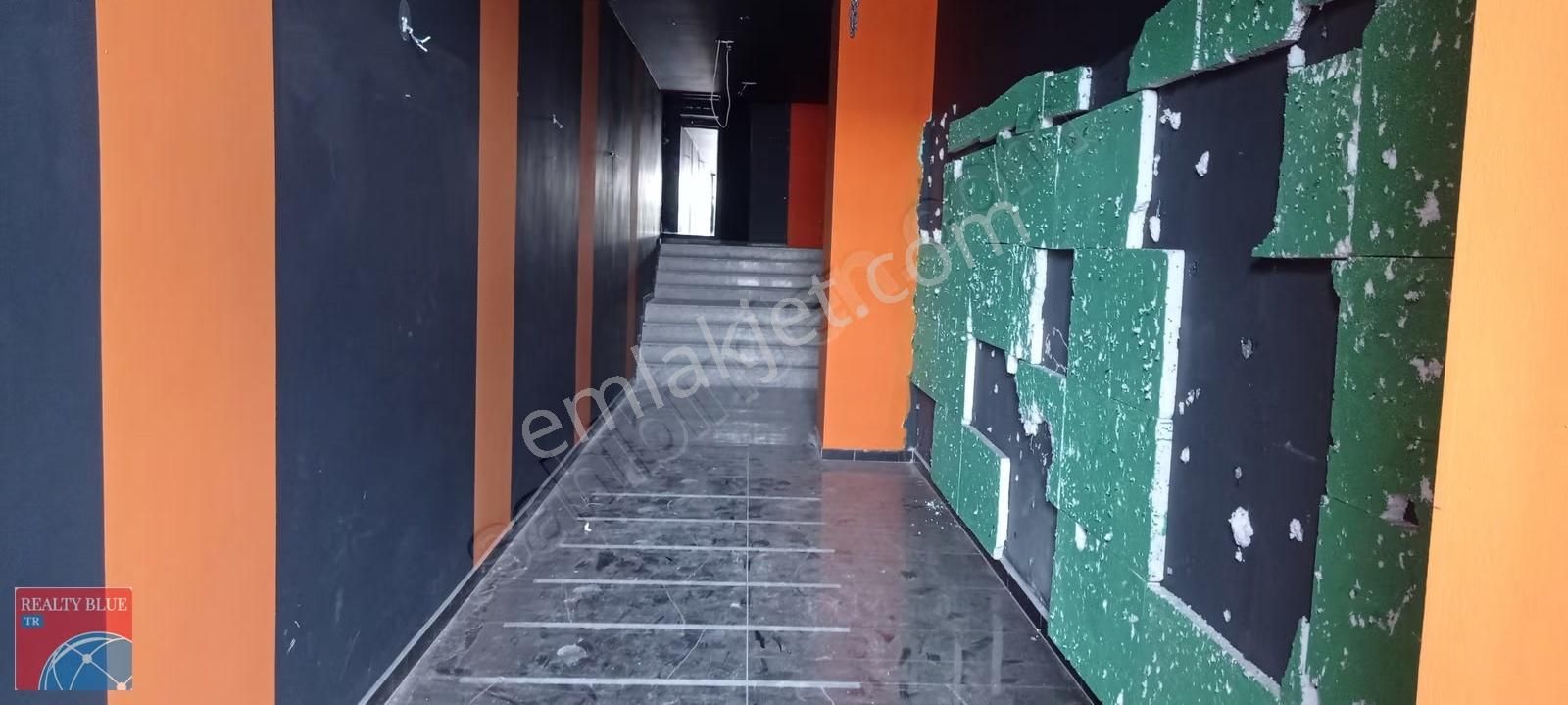 Kurtköy Yenişehir'de Süper Lokasyonda 1250m2 Kiralık İşyeri - Görsel 13