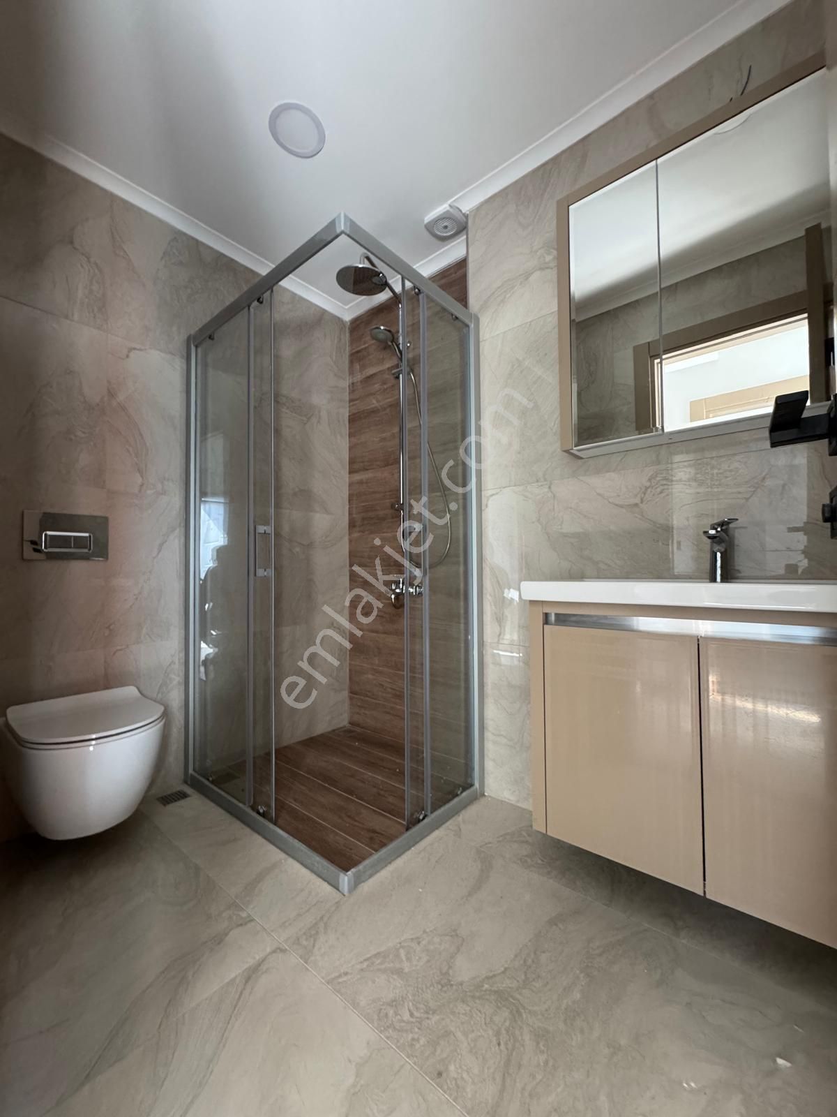 Burhaniye Öğretmenler Mahallesinde Denize 300 Mtr Satılık 2+1 Dubleks Daire - Görsel 9