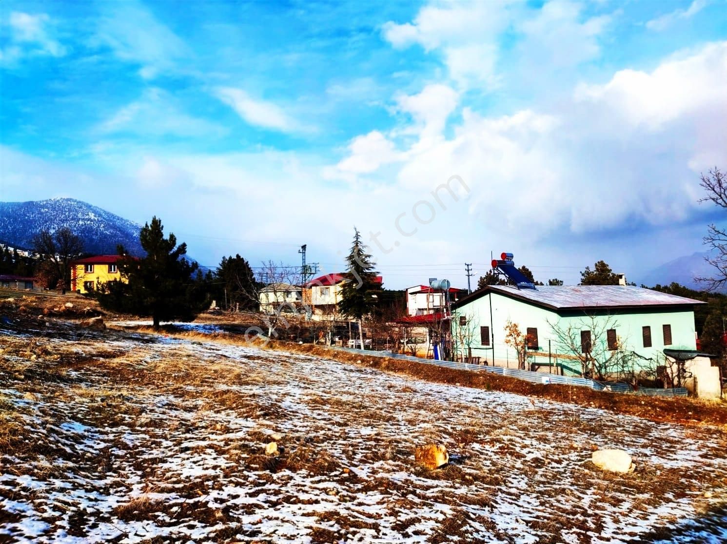 Kar Emlaktan Yenikonacık Hatıllı Mevkiinde 330 M2 Satılık Arsa - Görsel 2