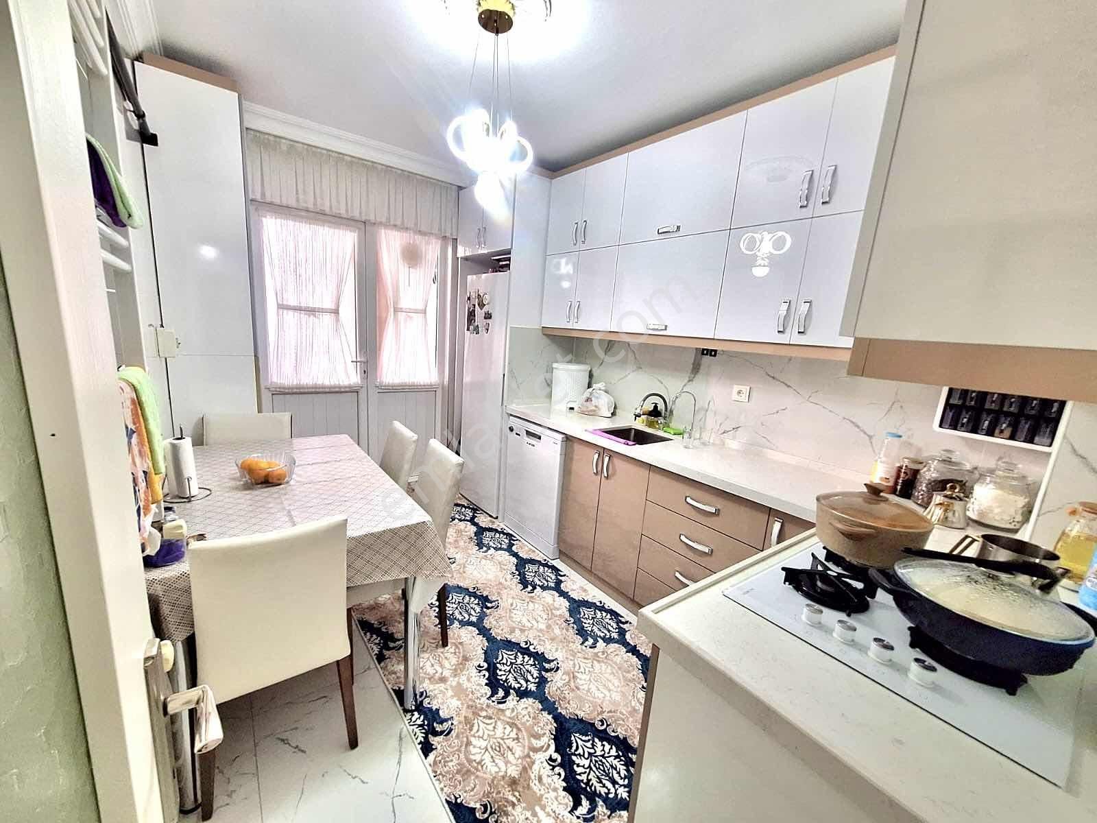 Avantaj'dan Küçük Kayaş'ta Cadde Dibi Ara Kat 3+1 Yapılı Daire.. - Görsel 15