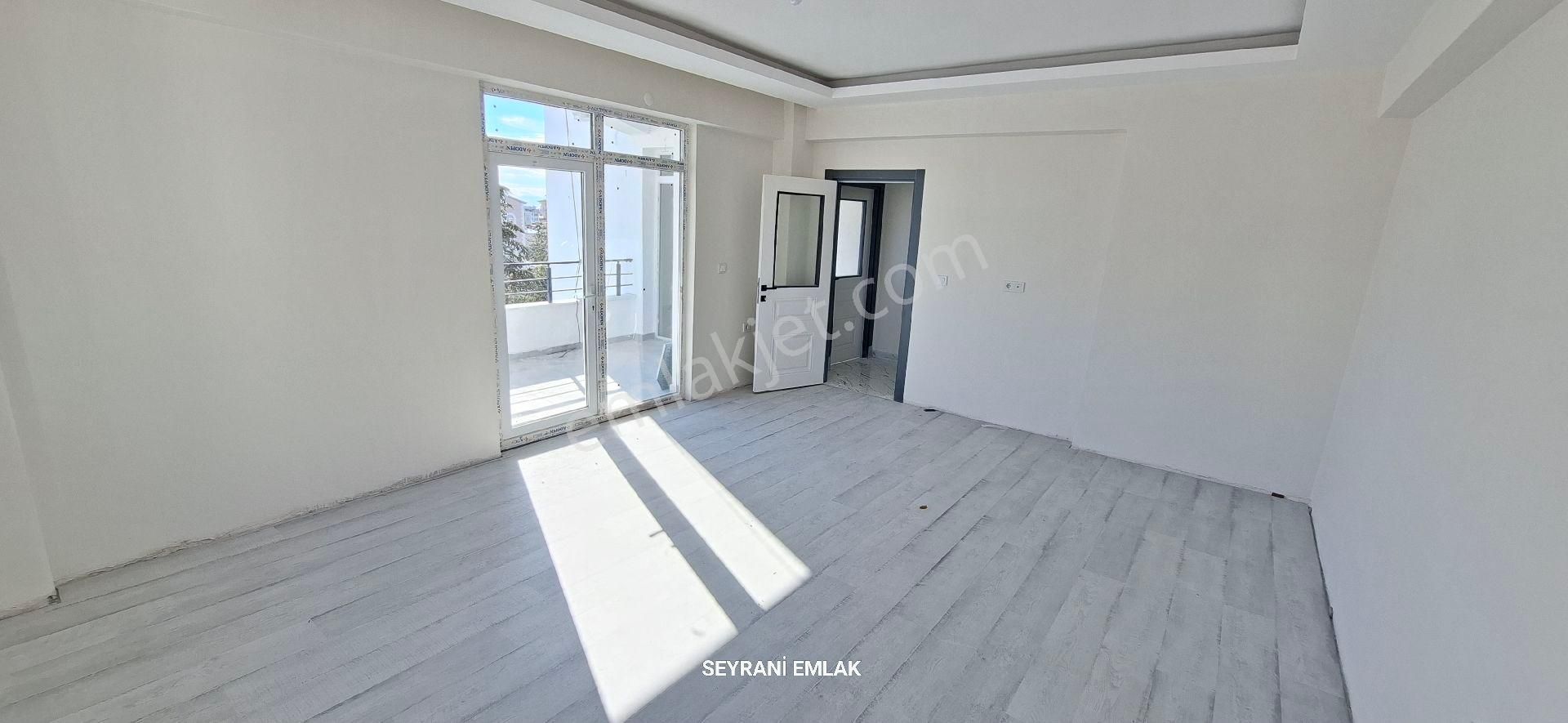 Develi Harman Mahallesi'nde Satlık Geniş 3+1 Lüks Daire - Görsel 3