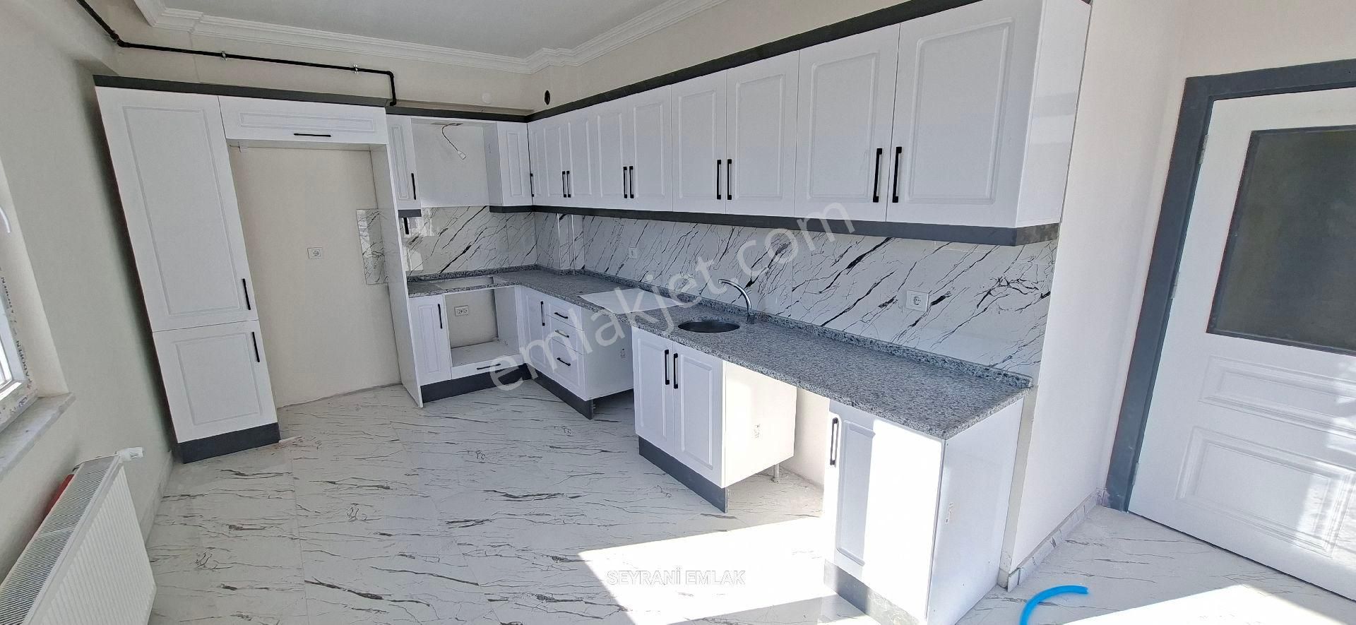 Develi Harman Mahallesi'nde Satlık Geniş 3+1 Lüks Daire