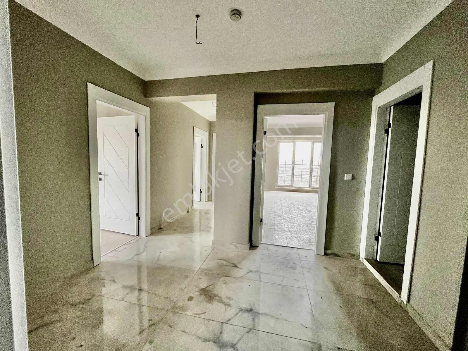 Avantaj'dan Mavi Göl Dibin'de Sıfır 3+1 Göl Manzaralı Daire - Görsel 24