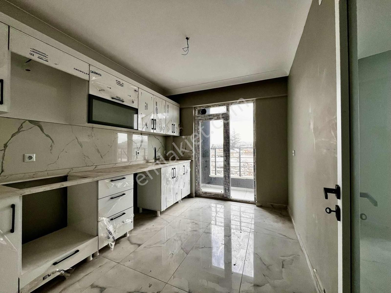 Avantaj'dan Mavi Göl Dibin'de Sıfır 3+1 Göl Manzaralı Daire - Görsel 19