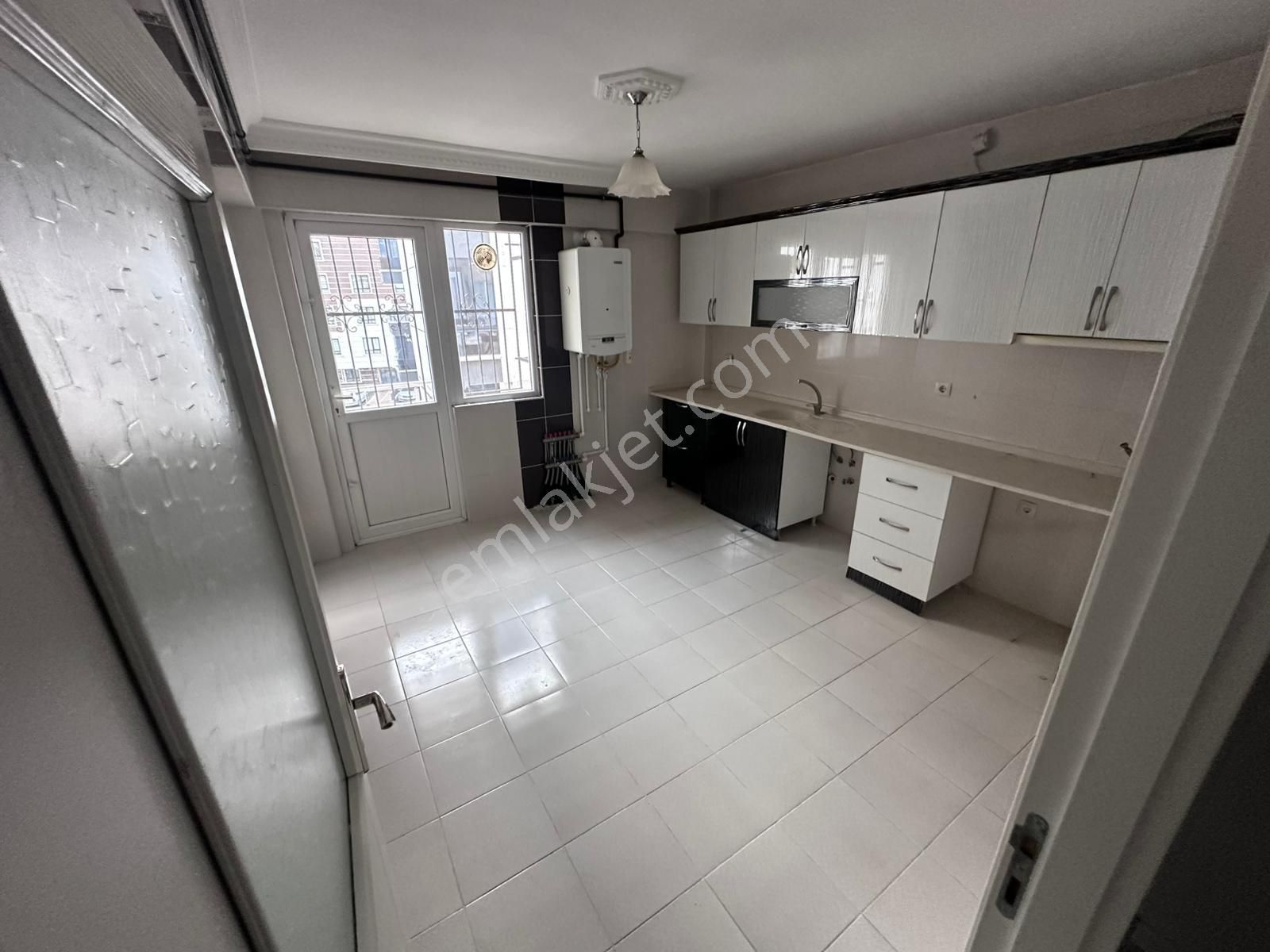 Çavdemden Bademlikte 1.katta Asansörlü 3+1 Kiralık Daire - Görsel 5