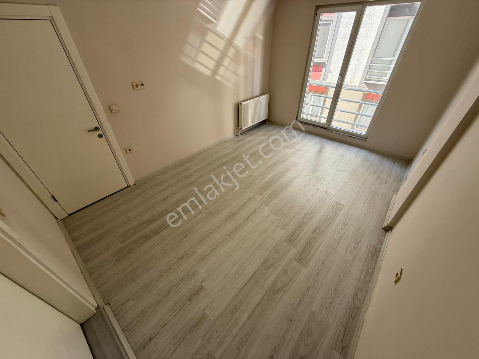 Parla'dan Gazicelal De Site İçinde K.otoparklı Satılık 3+1daire - Görsel 26