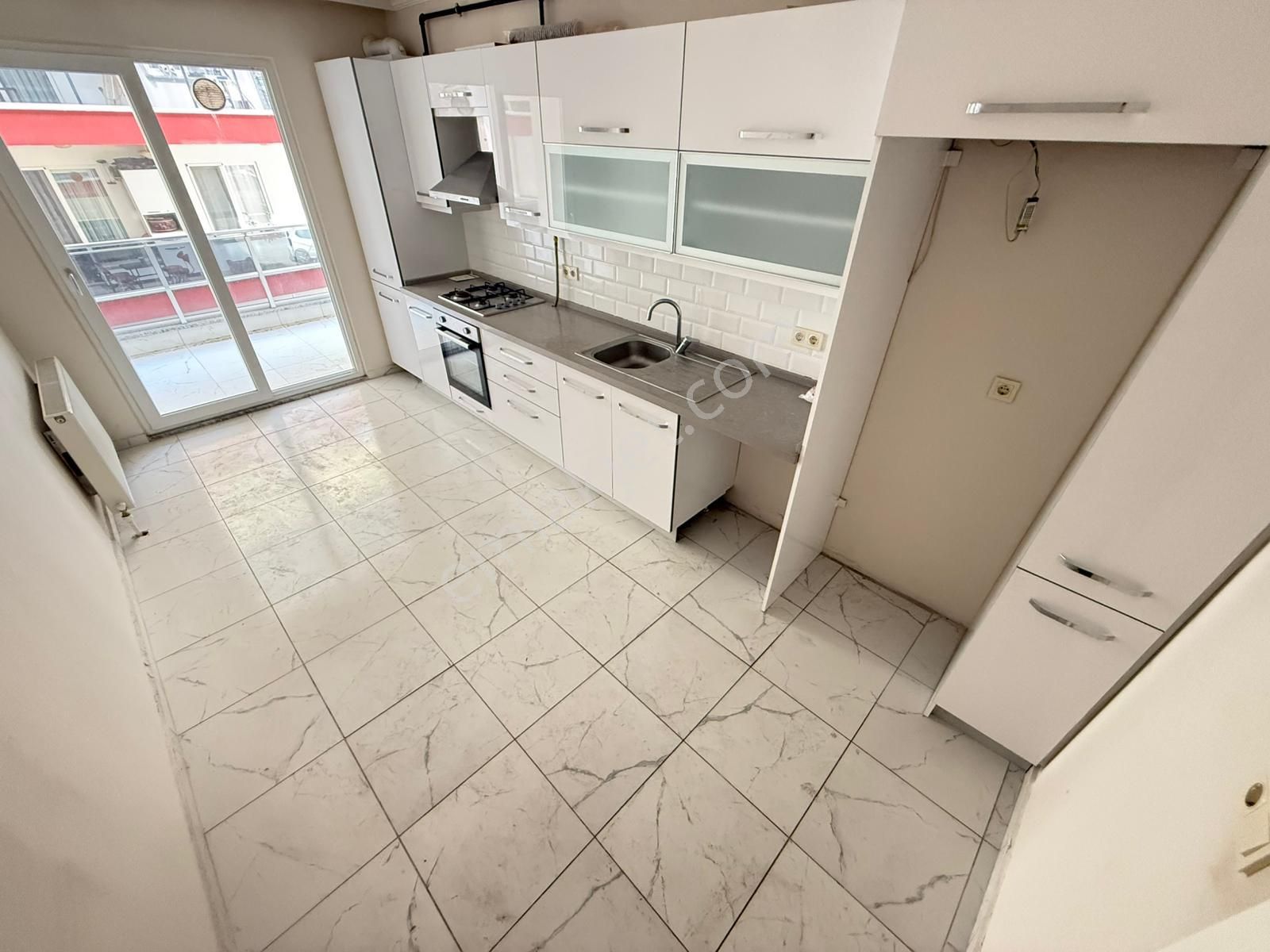 Parla'dan Gazicelal De Site İçinde K.otoparklı Satılık 3+1daire - Görsel 19