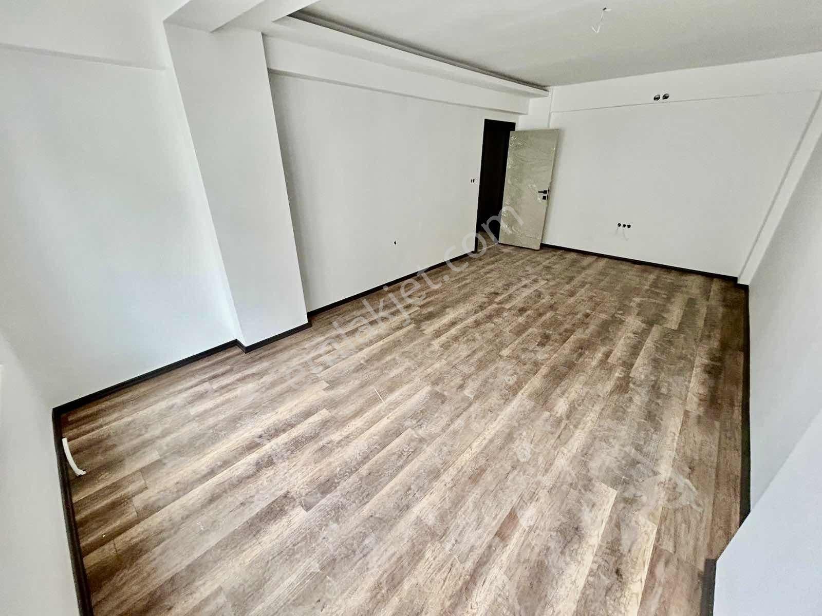 ^^avantaj Emlak'tan Şahapgürler'de Sıfır Ara Kat Geniş 3+1 Daire - Görsel 3