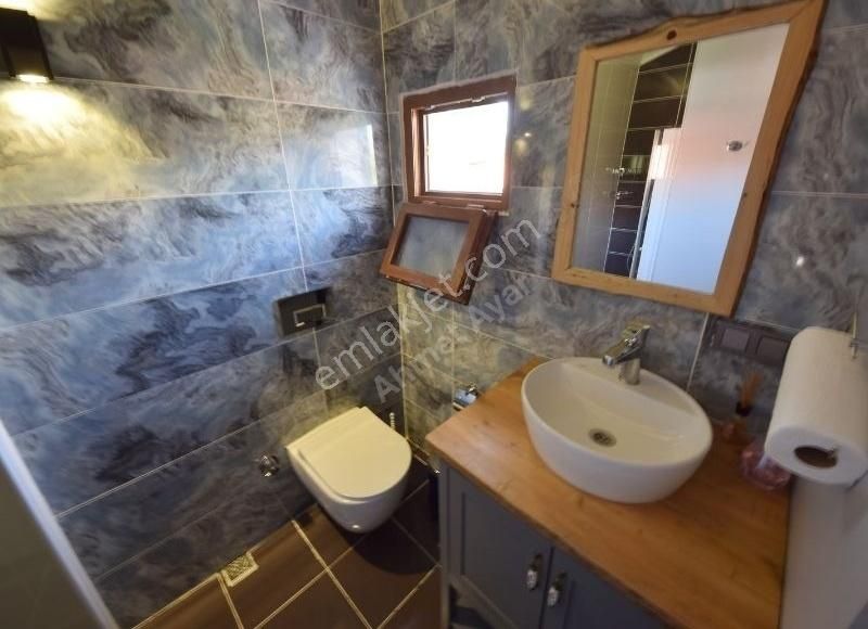 Tam Donanımlı 1311 M2 Özel Villa - Görsel 26