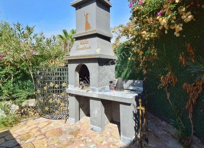 Tam Donanımlı 1311 M2 Özel Villa - Görsel 28
