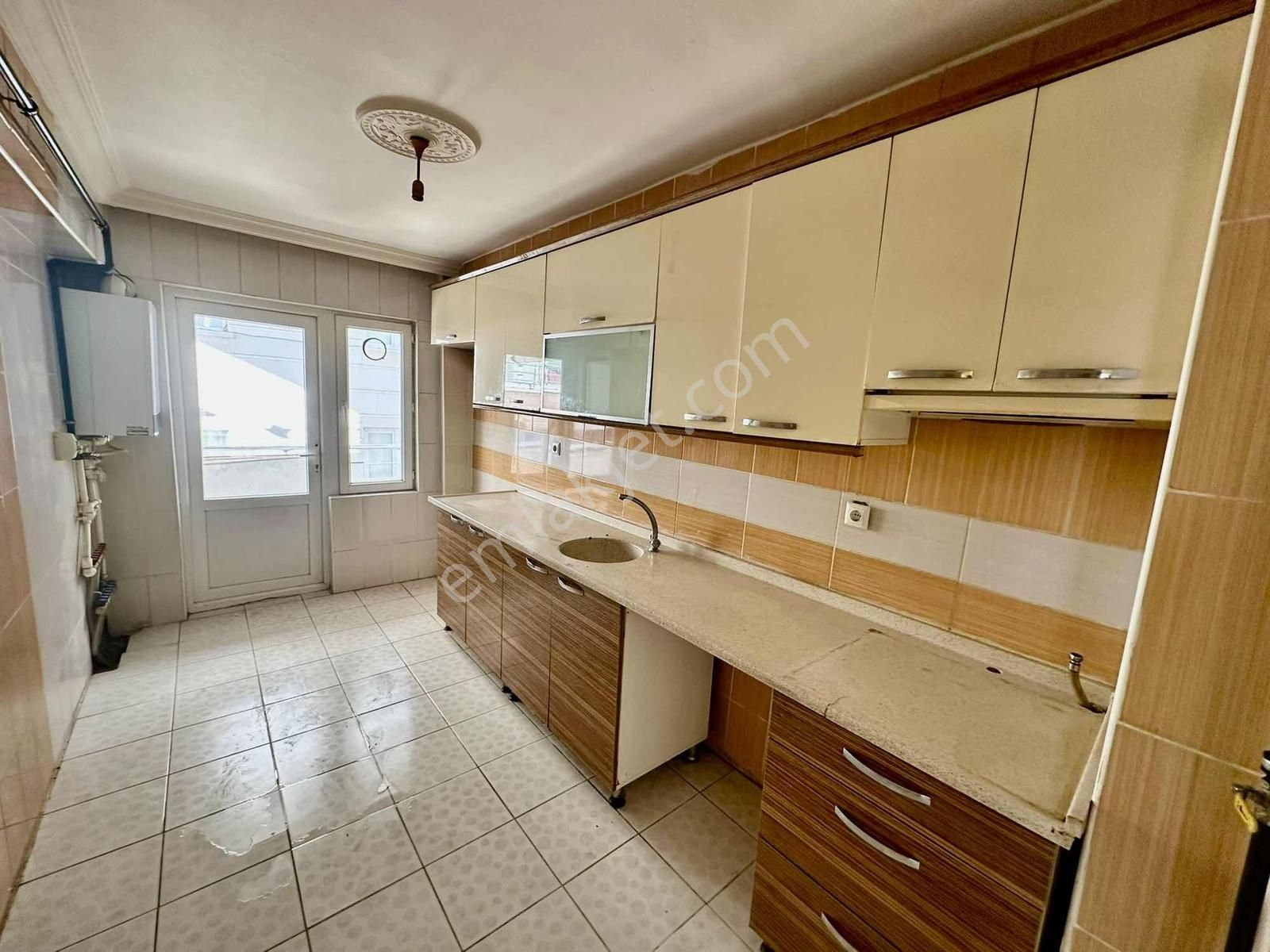 Avantaj'dan Yeşilbayır'da Cadde Dibi Asans. Güney Cep. Katta 3+1 - Görsel 13