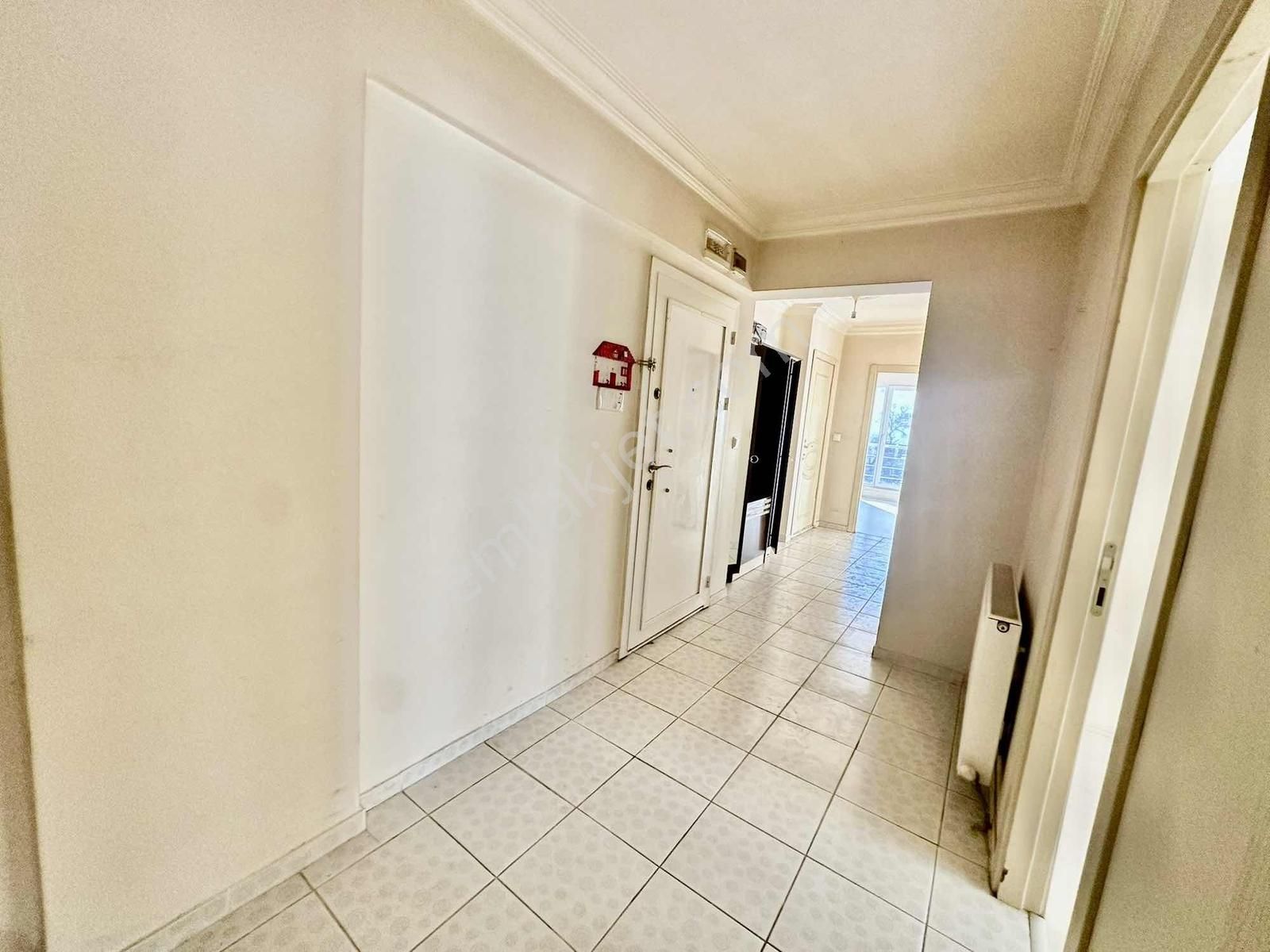 Avantaj'dan Yeşilbayır'da Cadde Dibi Asans. Güney Cep. Katta 3+1 - Görsel 4