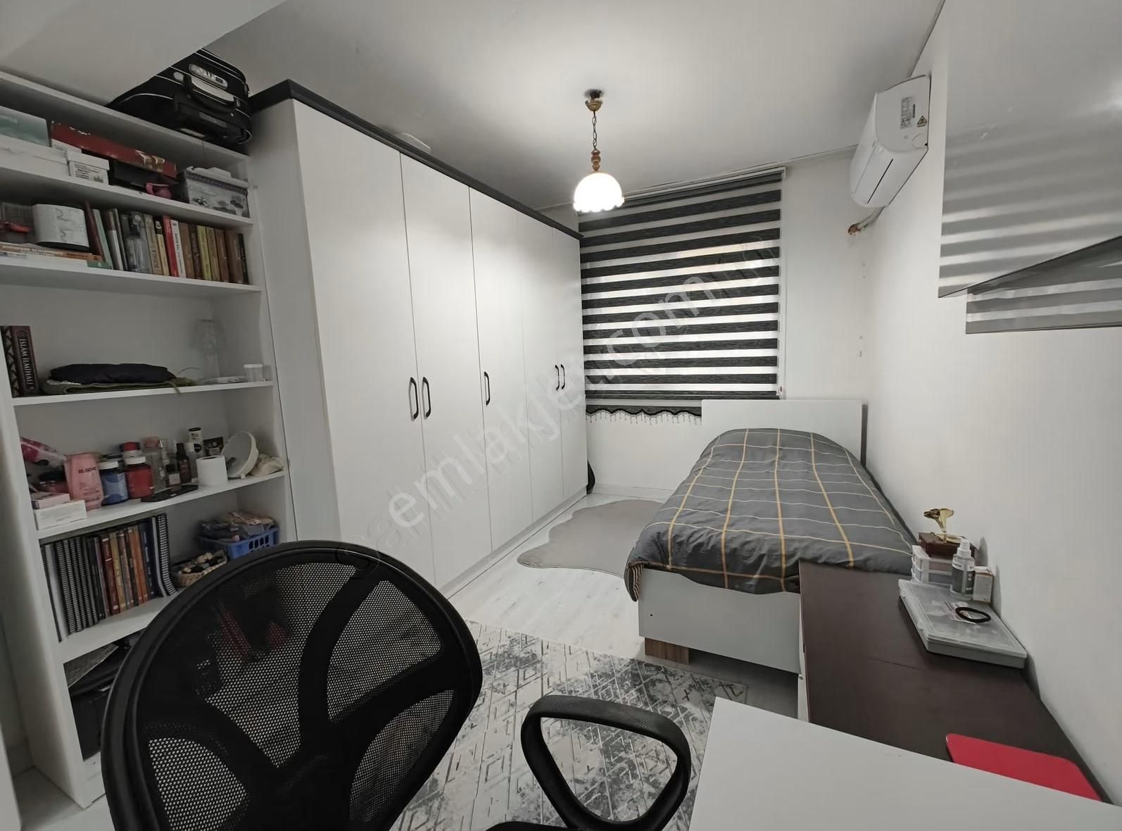 Marmaris Çamdibi Mh. Müstakil Girişli 3+1 Masrafsız Daire - Görsel 9