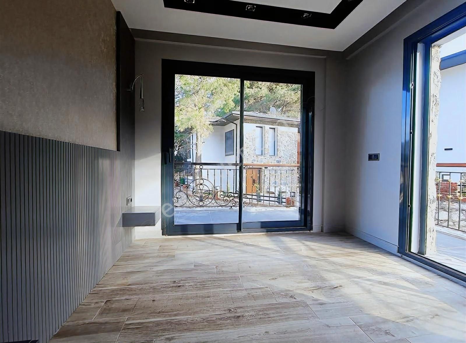 Marmaris Turunç Satılık 3+1 Deniz Manzaralı Müstakil Villa - Görsel 23