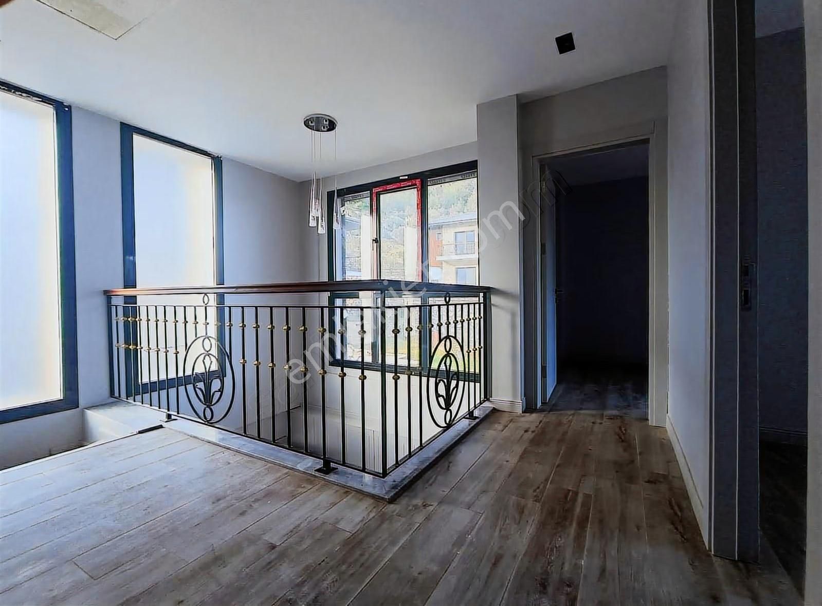 Marmaris Turunç Satılık 3+1 Deniz Manzaralı Müstakil Villa - Görsel 25