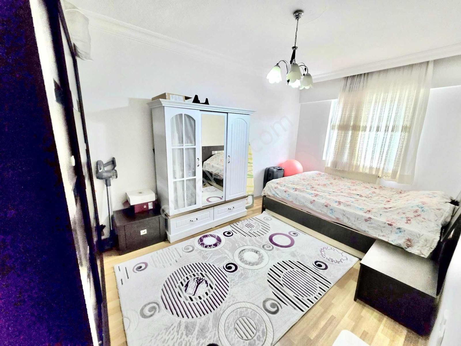 Avantajdan Yeşilbayır'da Caddedibi Arakat Ultra Geniş Kilerli3+1 - Görsel 16