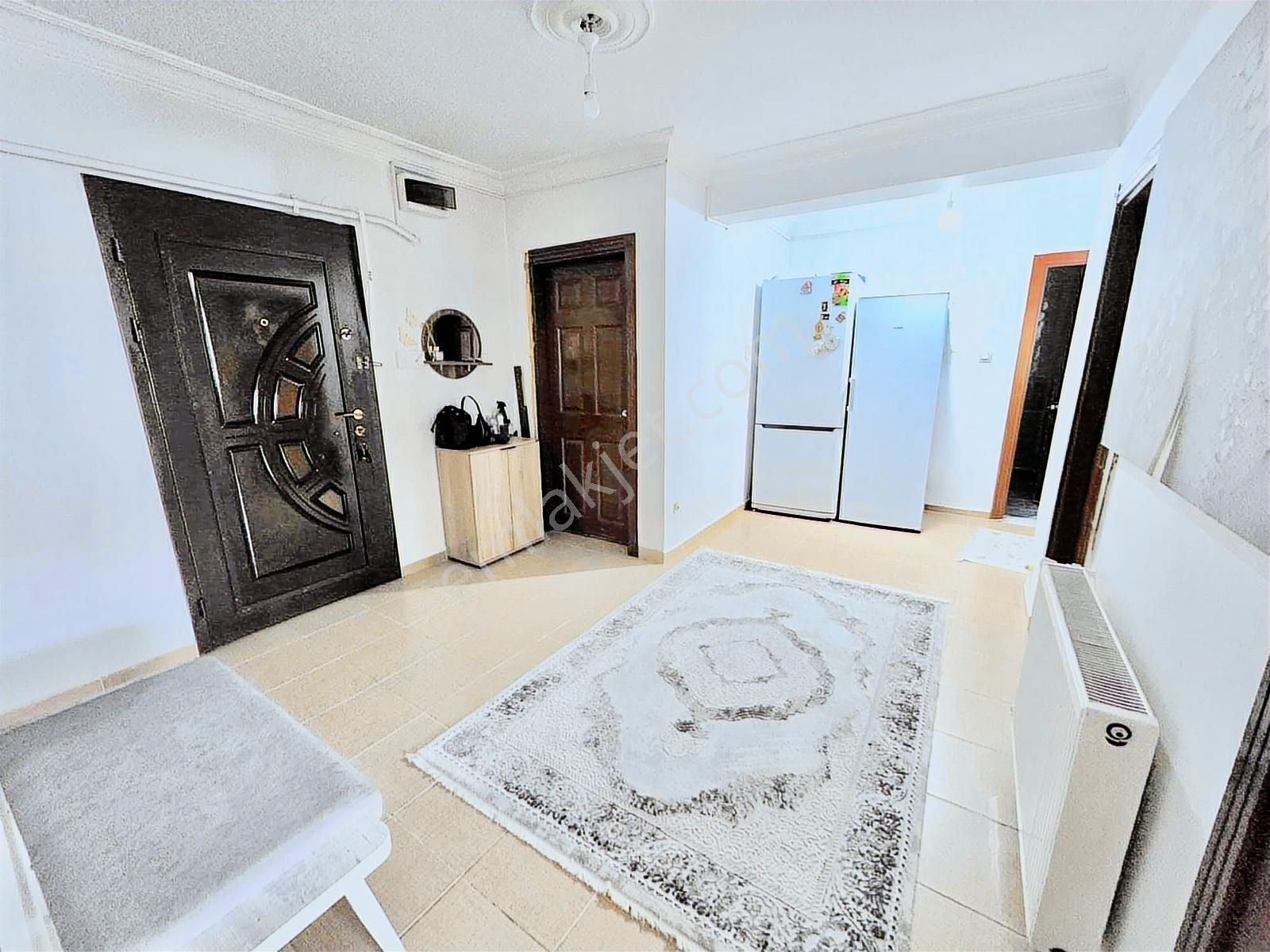 Avantajdan Yeşilbayır'da Caddedibi Arakat Ultra Geniş Kilerli3+1 - Görsel 29