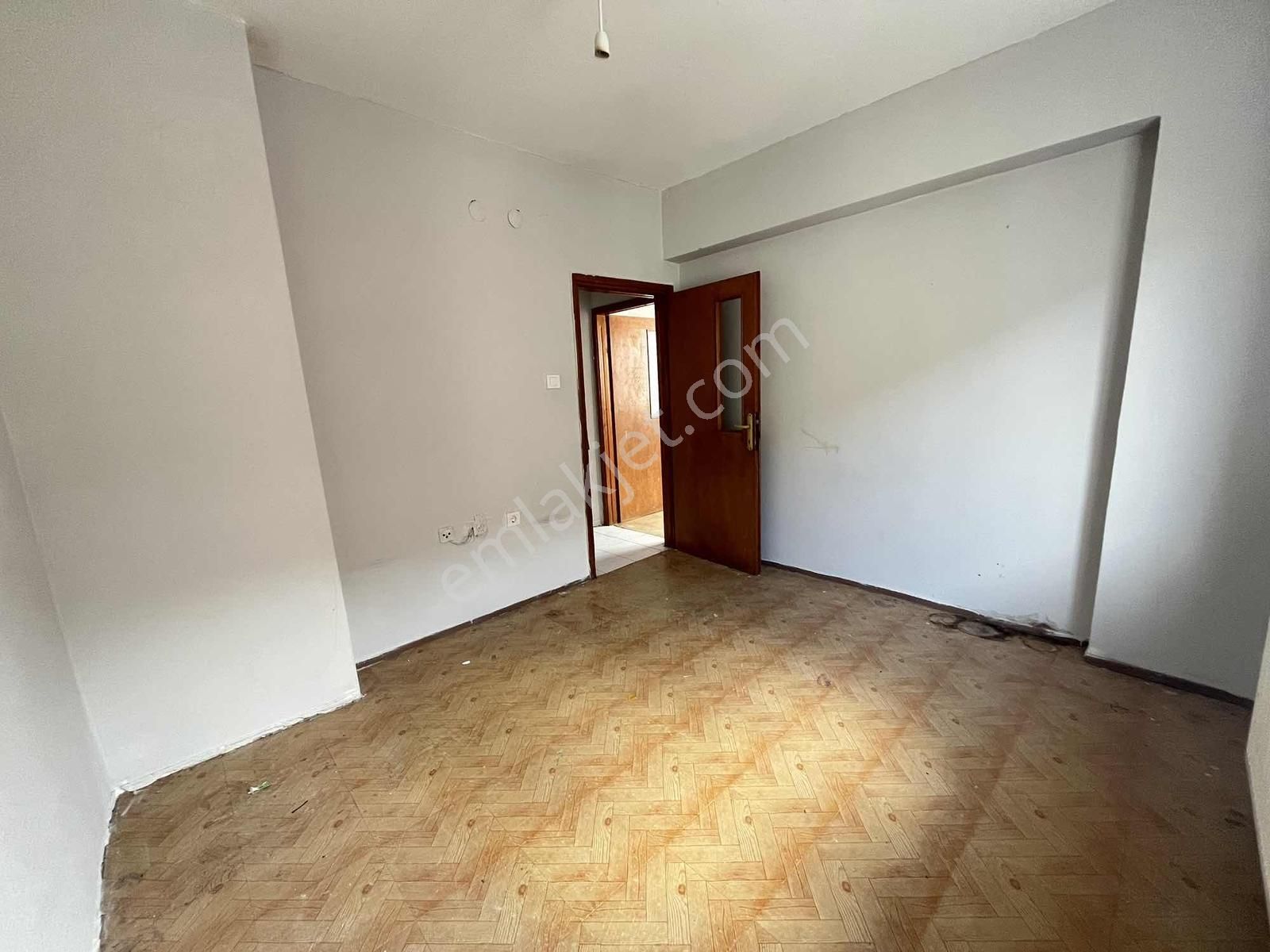 Avantaj'dan Küçük Kayaş'ta Cadde Üzerin'de Ara Kat 3+1 Kiralık - Görsel 26