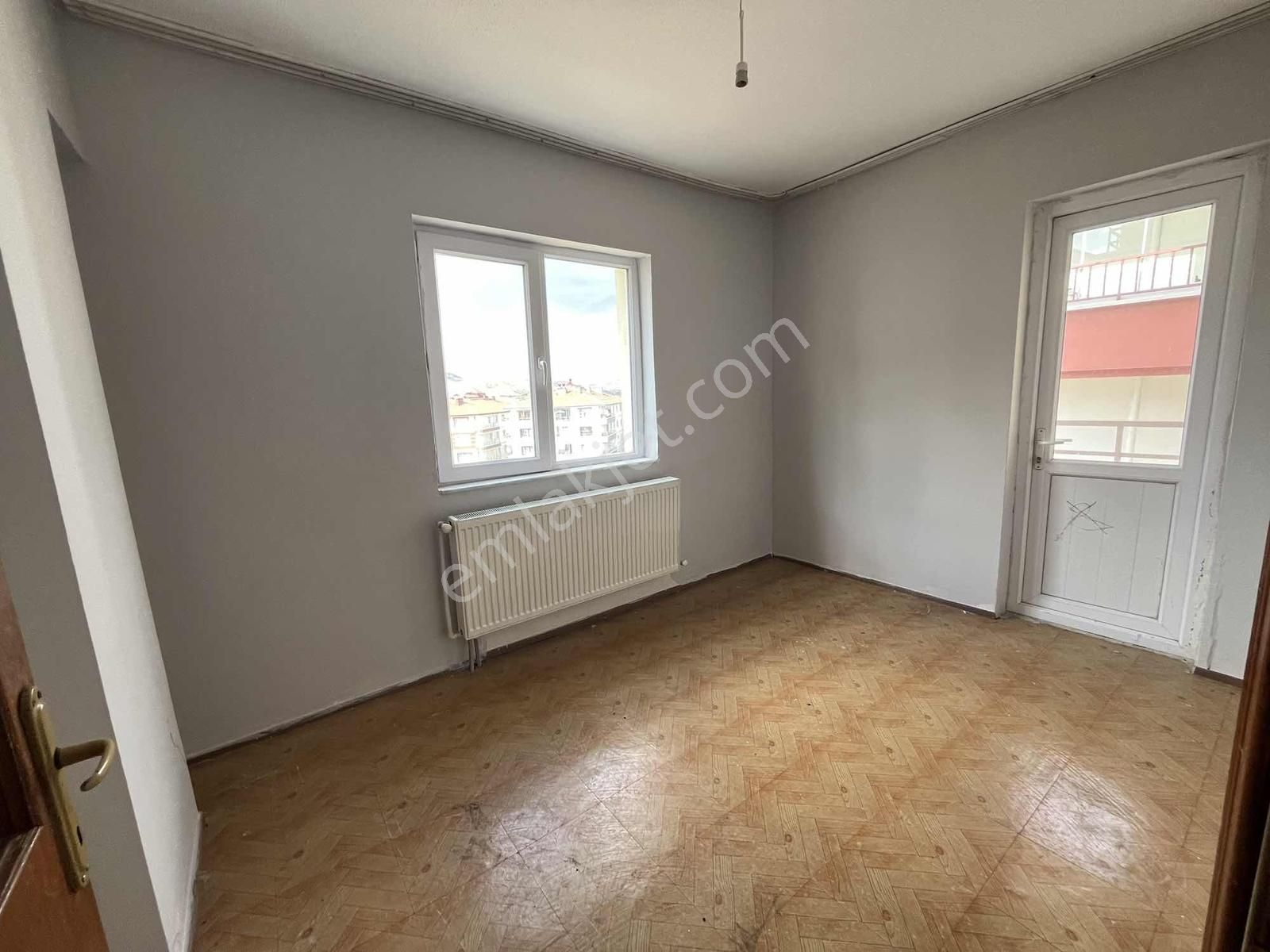 Avantaj'dan Küçük Kayaş'ta Cadde Üzerin'de Ara Kat 3+1 Kiralık - Görsel 12