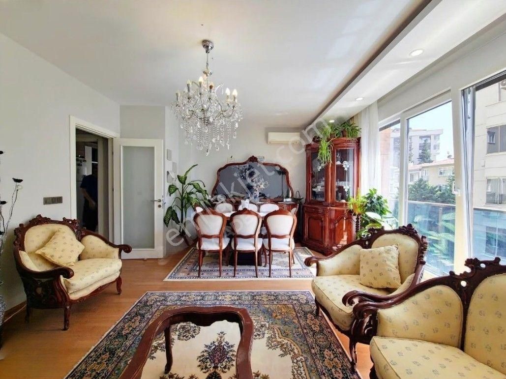 Ayşekadın Minibüs Caddesi Havuzlu Balkonu Ebeveyn Banyolu İskanlı 3+1 Daire - Görsel 5