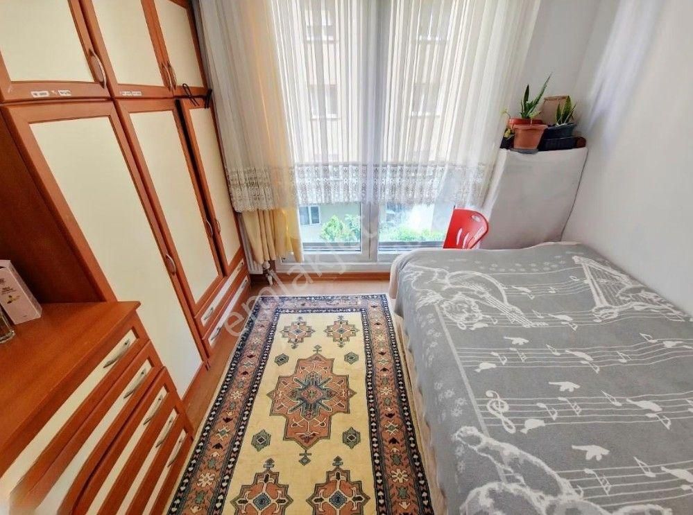 Ayşekadın Minibüs Caddesi Havuzlu Balkonu Ebeveyn Banyolu İskanlı 3+1 Daire - Görsel 13