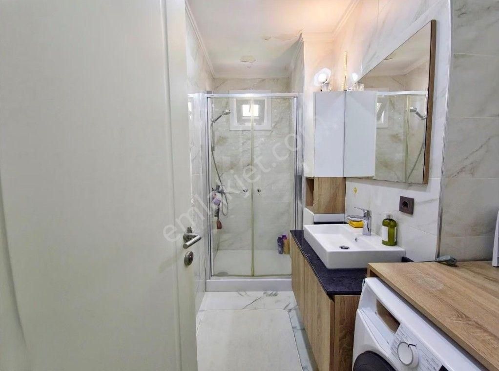 Ayşekadın Minibüs Caddesi Havuzlu Balkonu Ebeveyn Banyolu İskanlı 3+1 Daire - Görsel 11