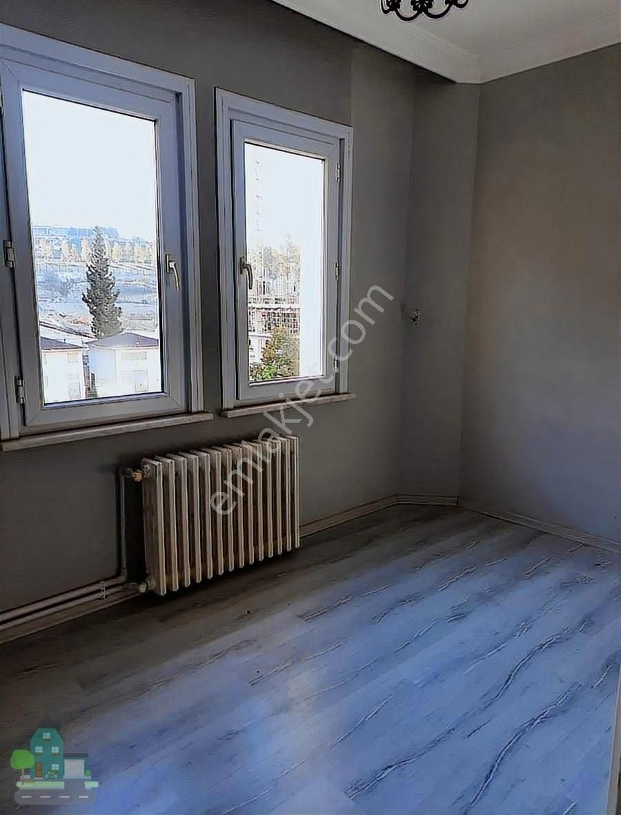 Gürpınar Namık Kemal Caddesi'nde 2+1 Kiralik Daire - Görsel 17