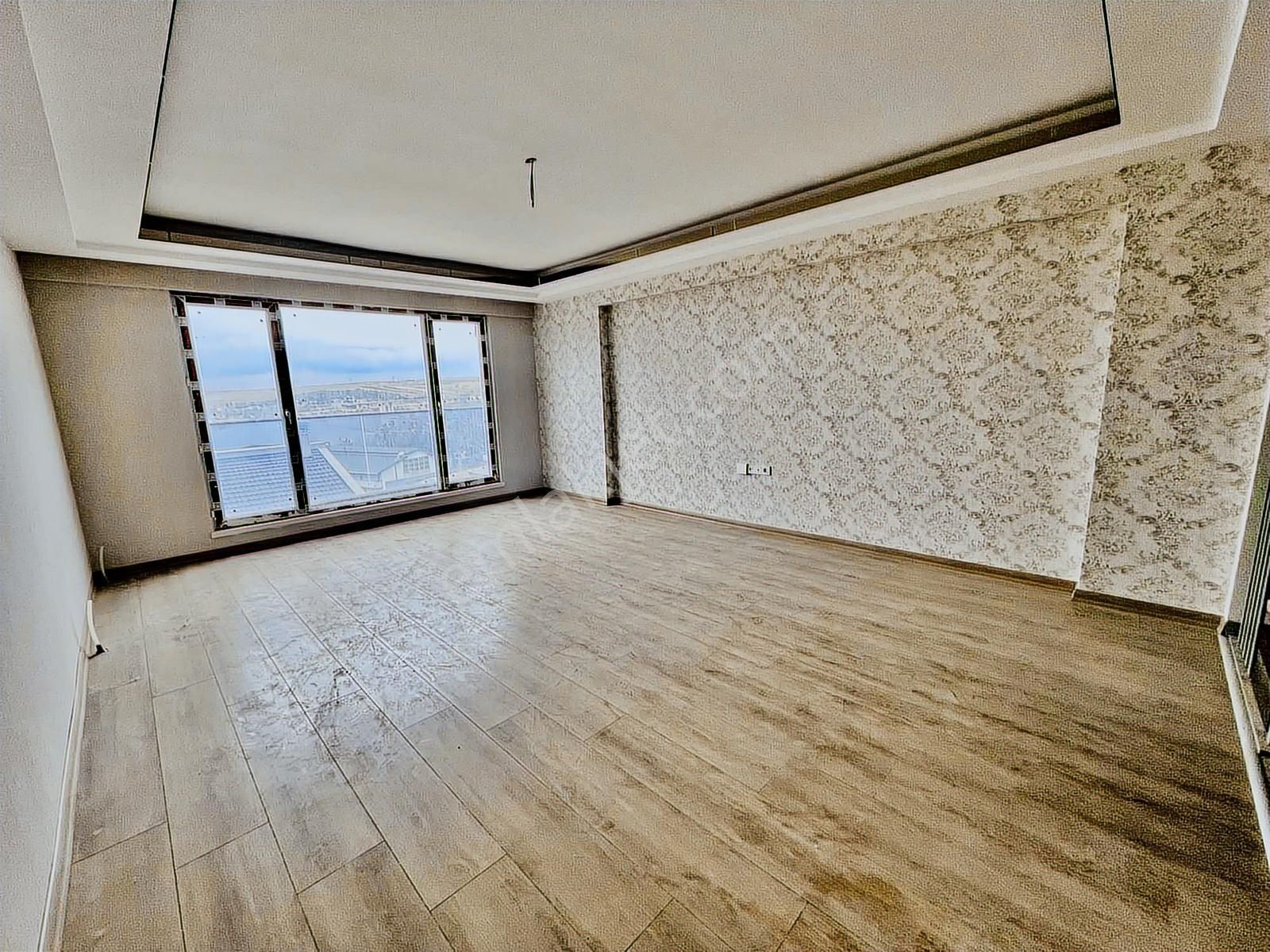 Avantaj'dan Yeni Bayındır'da Ultra Lüx 4+1 Göl Manzaralı Daire..