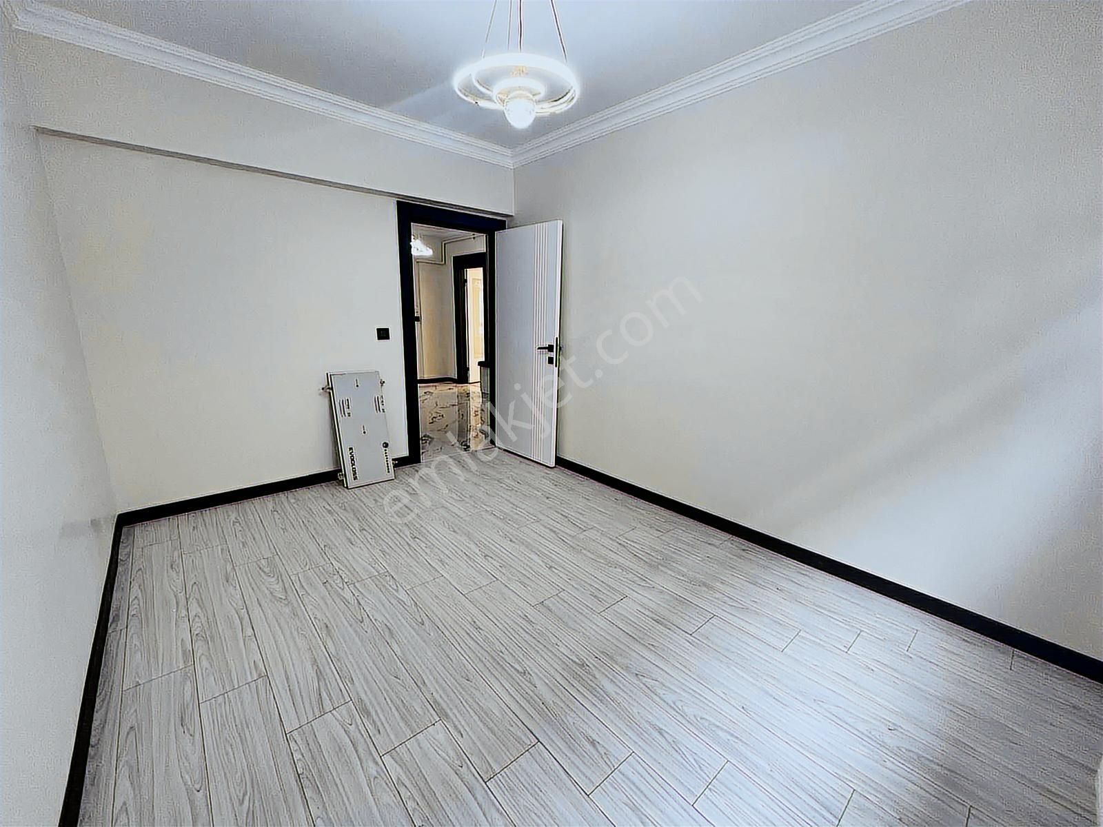 Avantajdan Kıbrısköy'de Ful+ful Yapısıyla Dikkat Çeken 3+1 Daire - Görsel 17