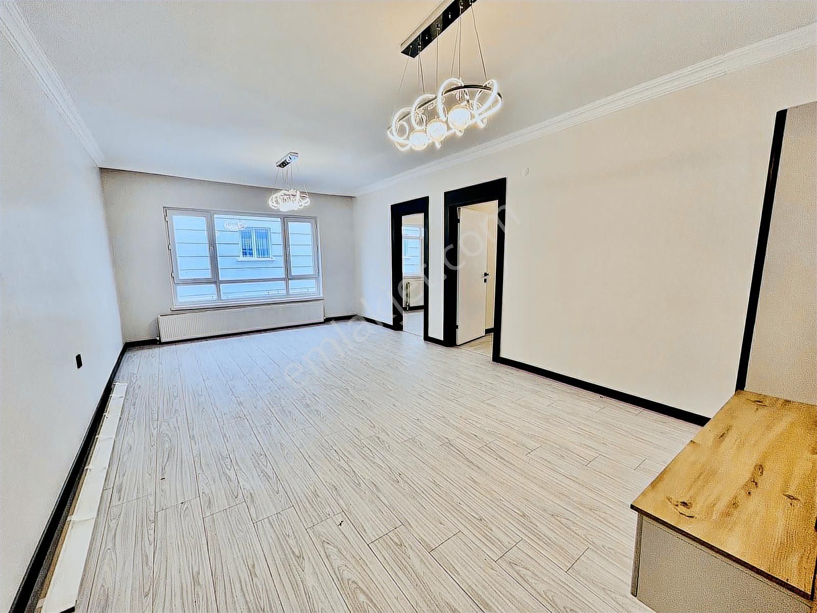 Avantajdan Kıbrısköy'de Ful+ful Yapısıyla Dikkat Çeken 3+1 Daire