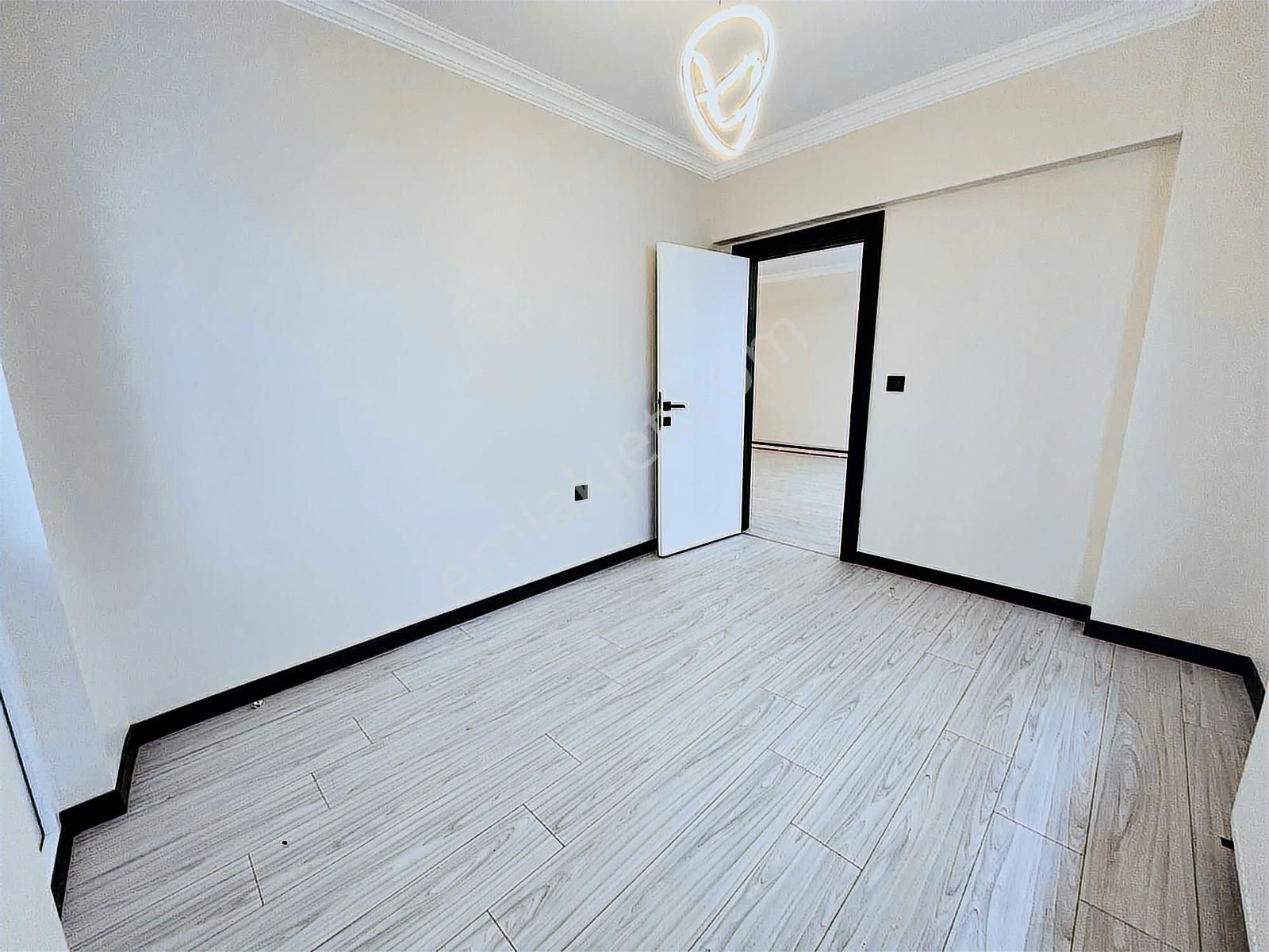 Avantajdan Kıbrısköy'de Ful+ful Yapısıyla Dikkat Çeken 3+1 Daire - Görsel 13