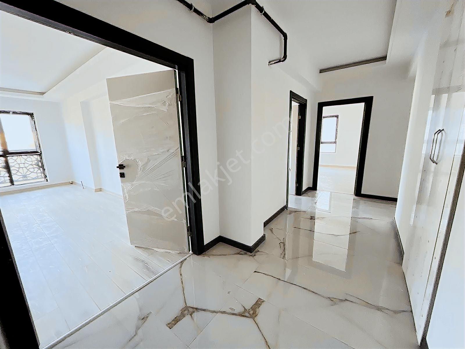 Avantaj'dan Site İçerisinde Sıfır Lüx Yapılı Manzaralı 3+1 Daire - Görsel 17