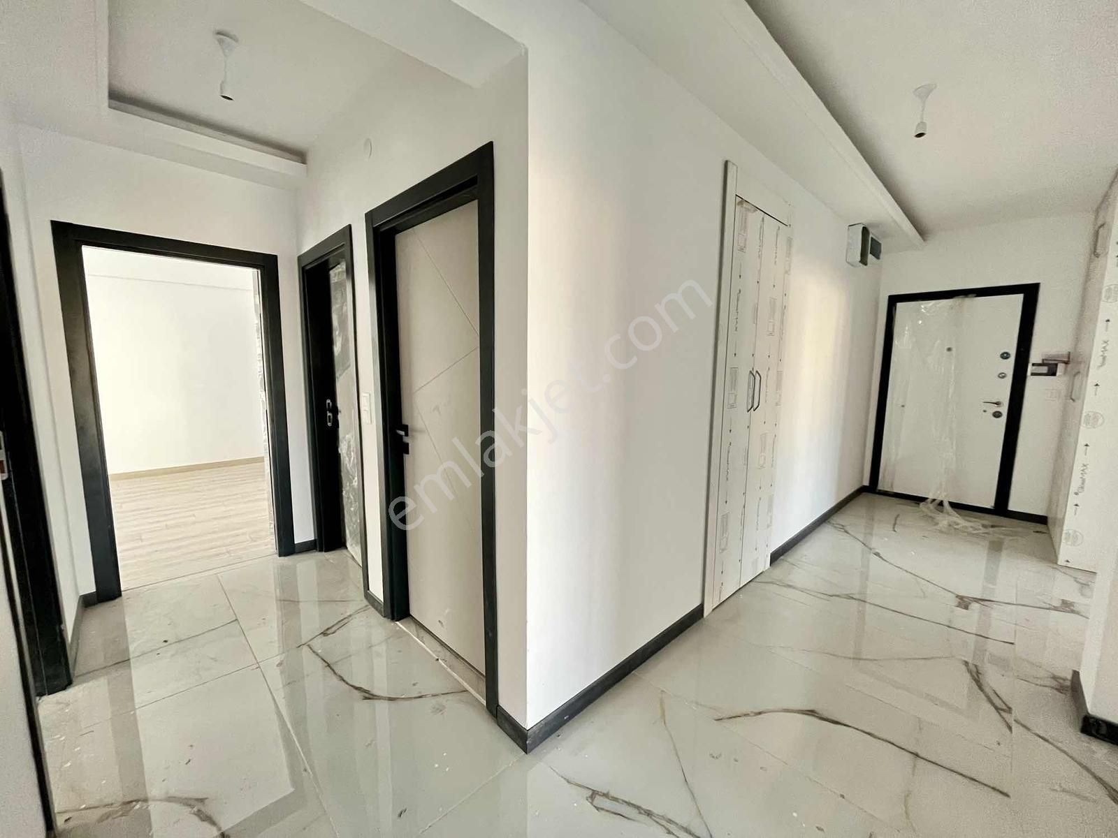 Avantaj'dan Site İçerisinde Sıfır Lüx Yapılı Manzaralı 3+1 Daire - Görsel 8