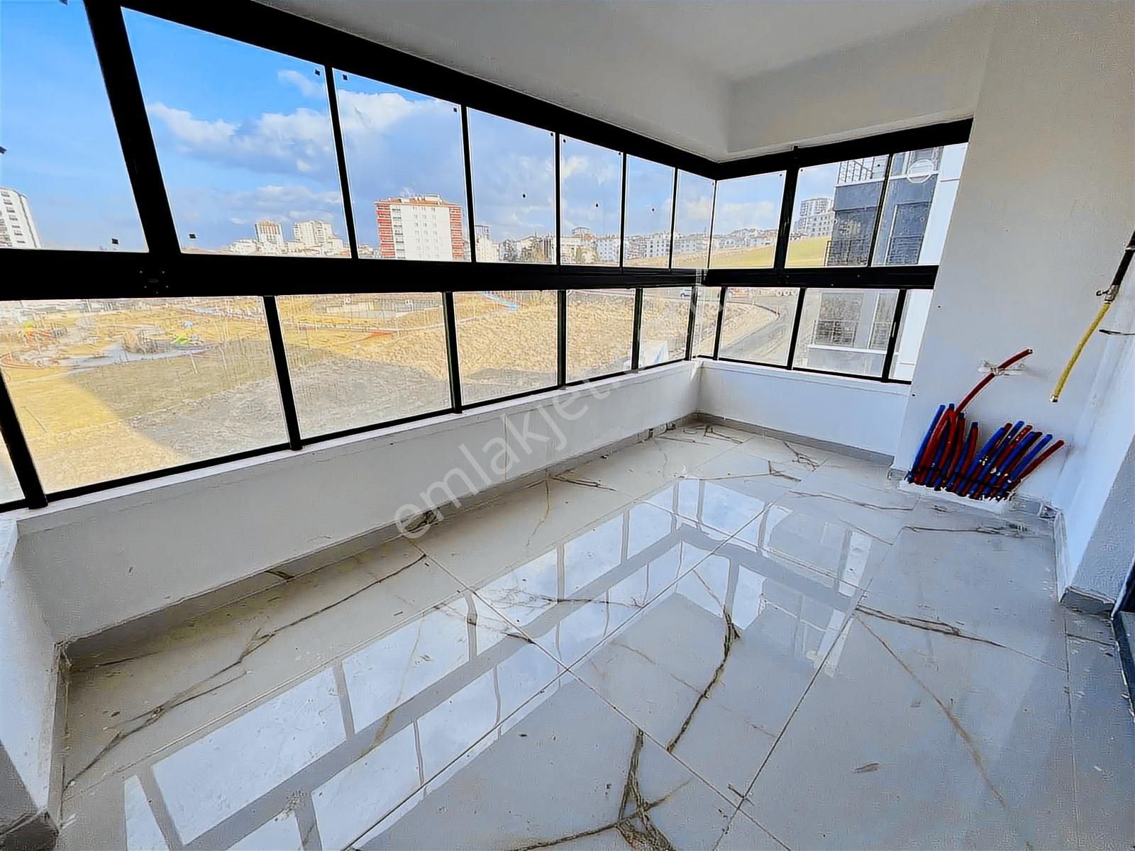 Avantaj'dan Site İçerisinde Sıfır Lüx Yapılı Manzaralı 3+1 Daire - Görsel 12