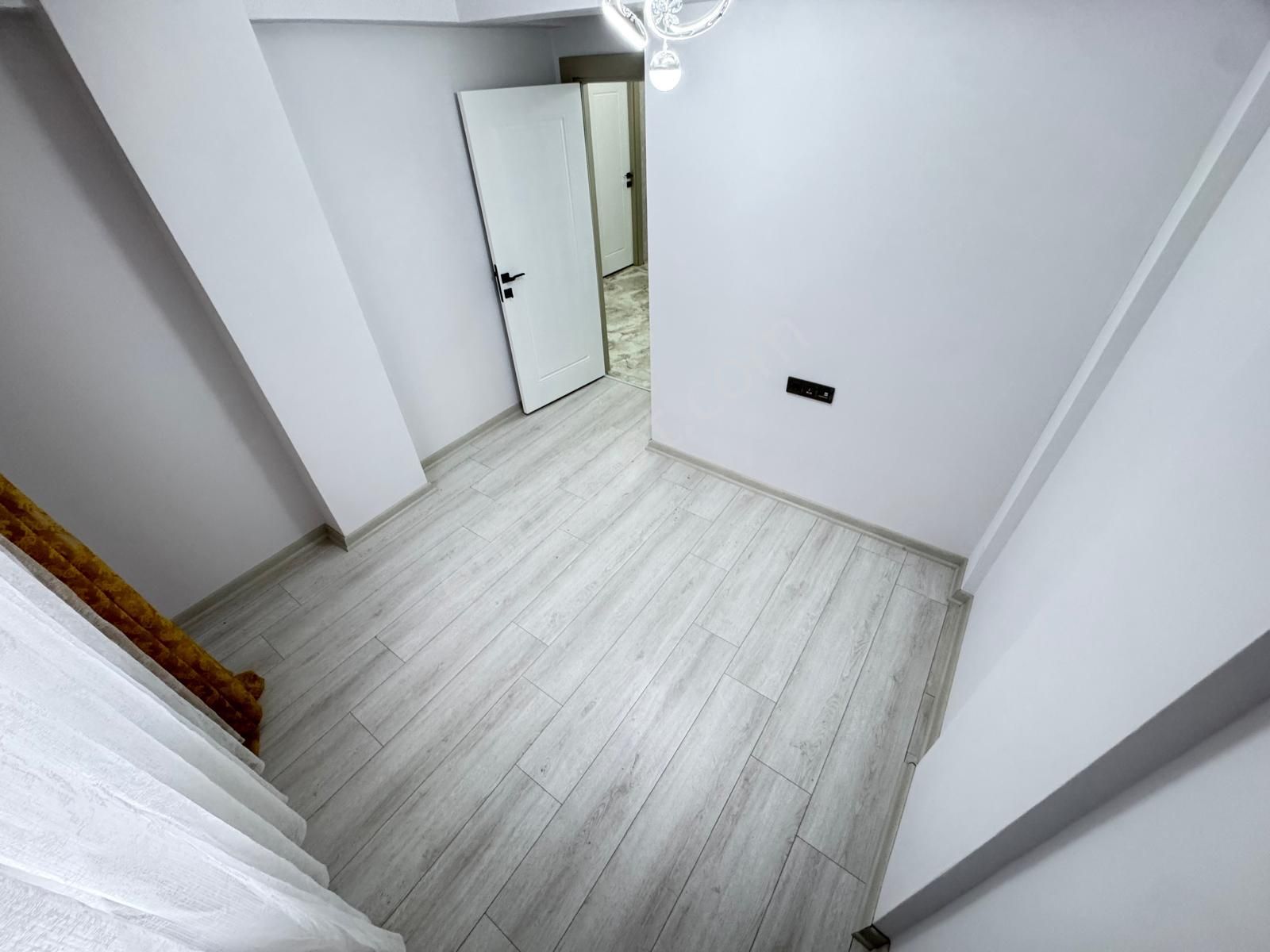 Menderes Mhde 2+1 Ara Katta Lokasyon Güzelliği İle Satılık Daire - Görsel 17