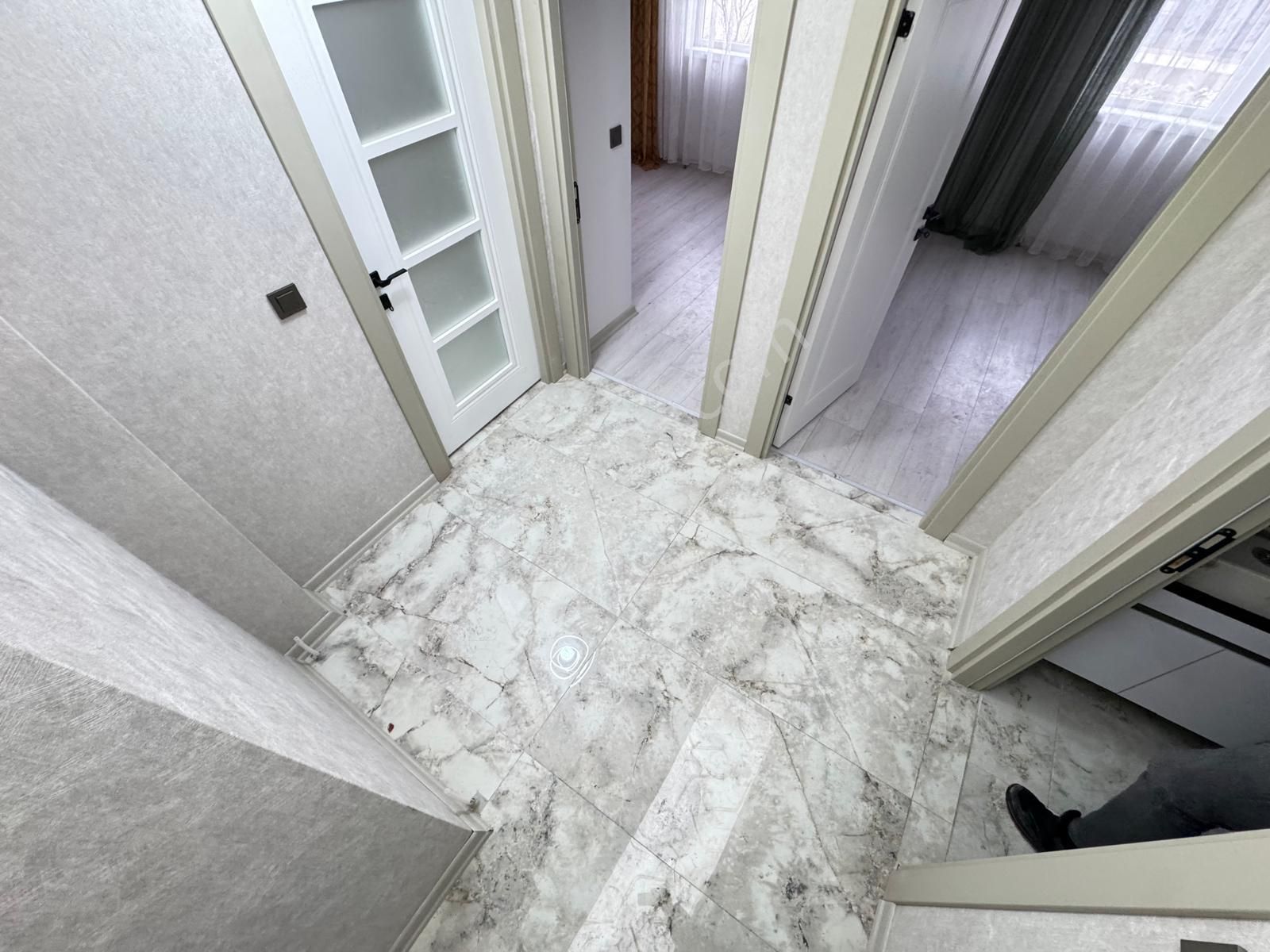 Menderes Mhde 2+1 Ara Katta Lokasyon Güzelliği İle Satılık Daire - Görsel 25