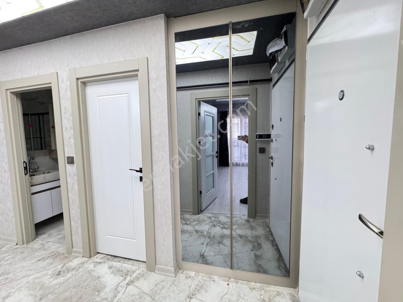 Menderes Mhde 2+1 Ara Katta Lokasyon Güzelliği İle Satılık Daire - Görsel 24