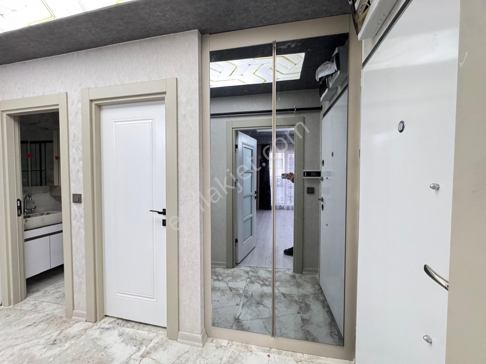 Menderes Mhde 2+1 Ara Katta Lokasyon Güzelliği İle Satılık Daire - Görsel 26
