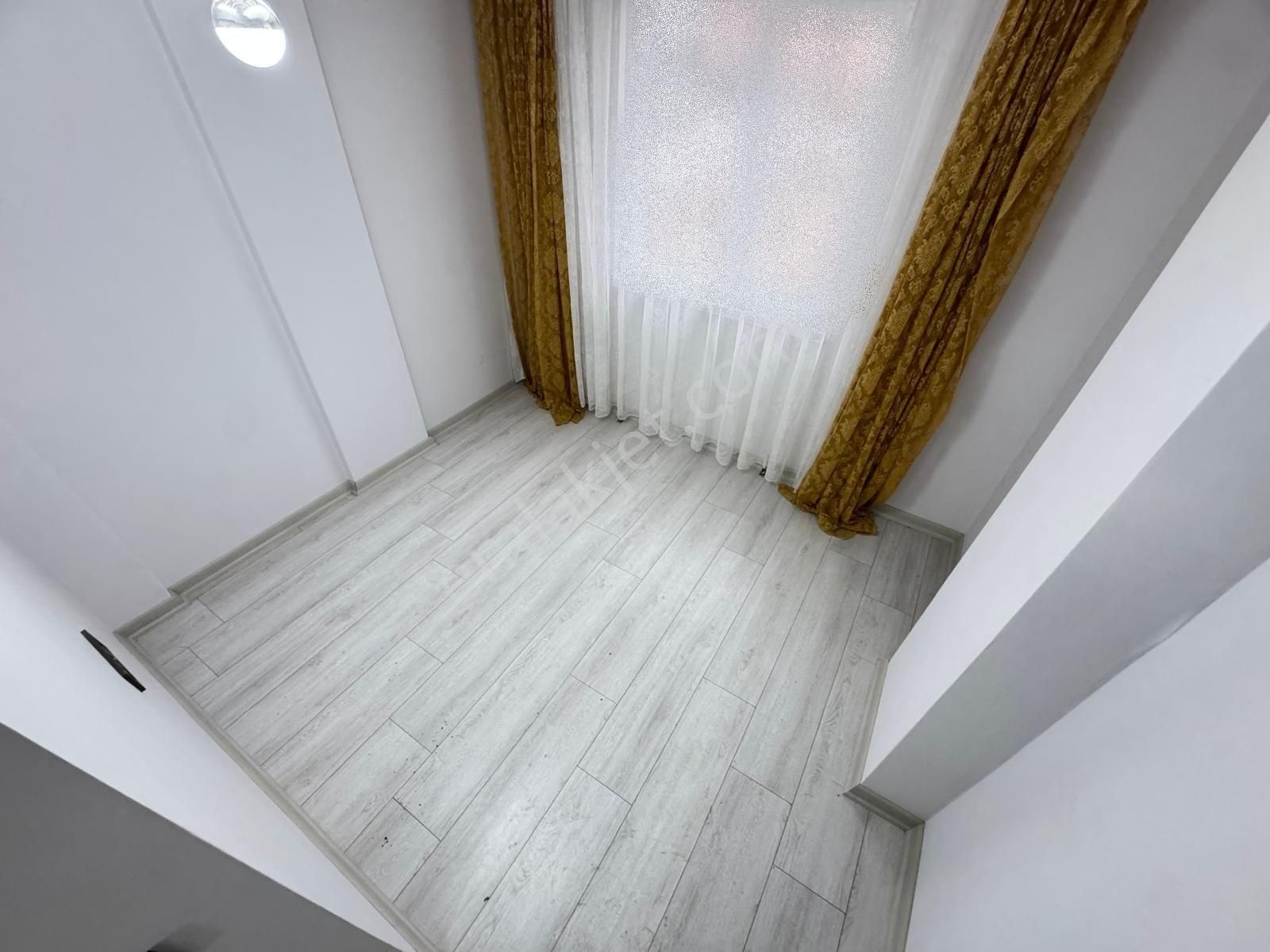 Menderes Mhde 2+1 Ara Katta Lokasyon Güzelliği İle Satılık Daire - Görsel 18