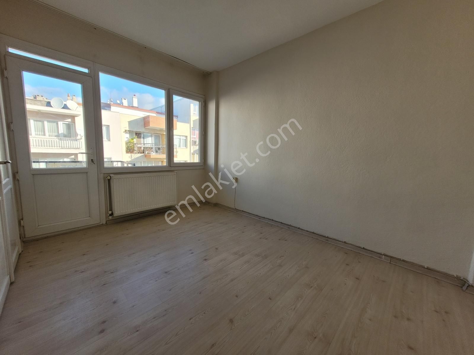 Ege Üni. Kampüse Yürüme Mesafesi | Metro Yakını 3+1 Kiralık - Görsel 3