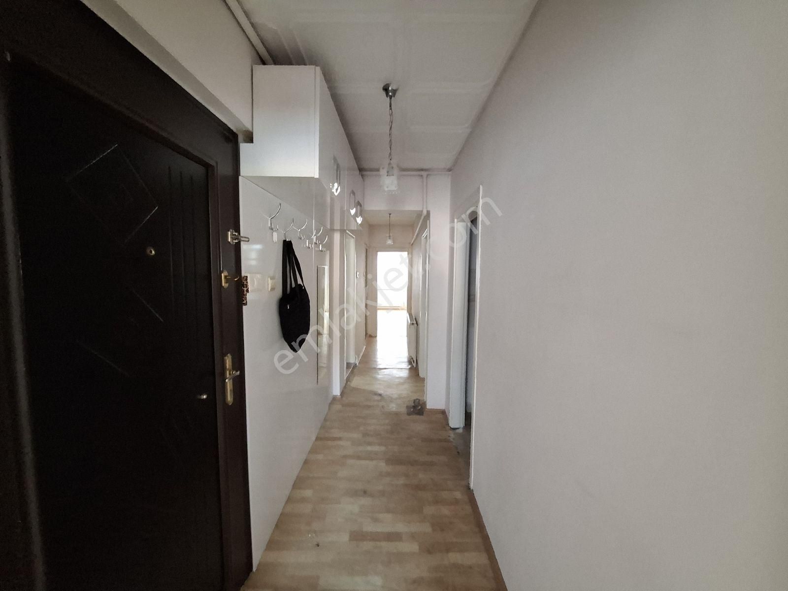 Bursa Altıparmak Caddesinin Bir Alt Sokağın Da Kiralık Daire - Görsel 8